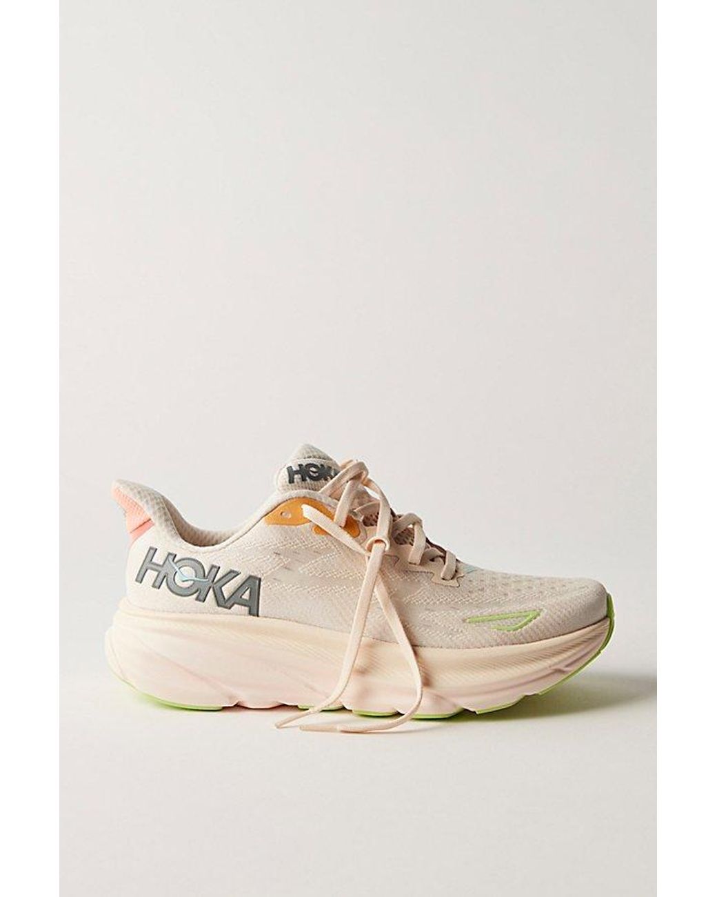 hoka-one-one-VanillaAstral-