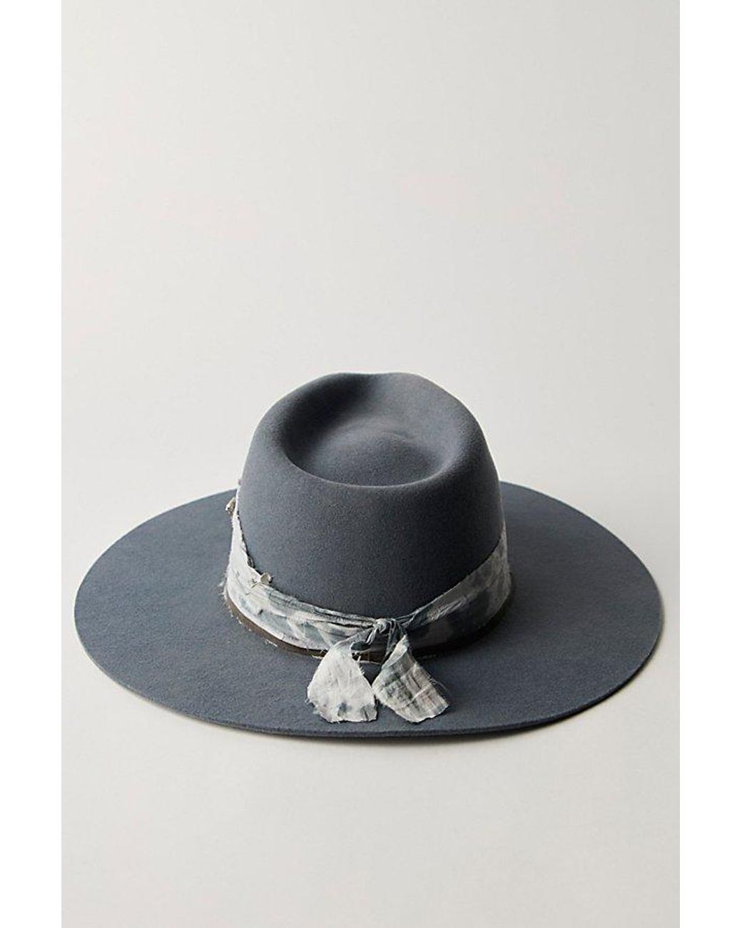 Freya Blue Begonia Hat