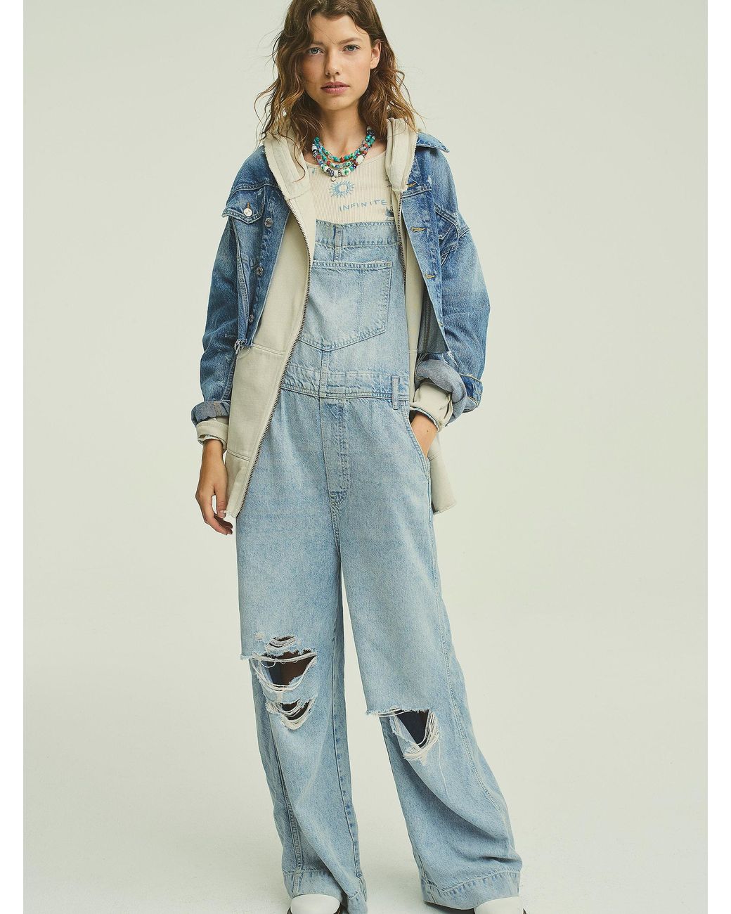 Free people hotsell distressed boyfriend overalls