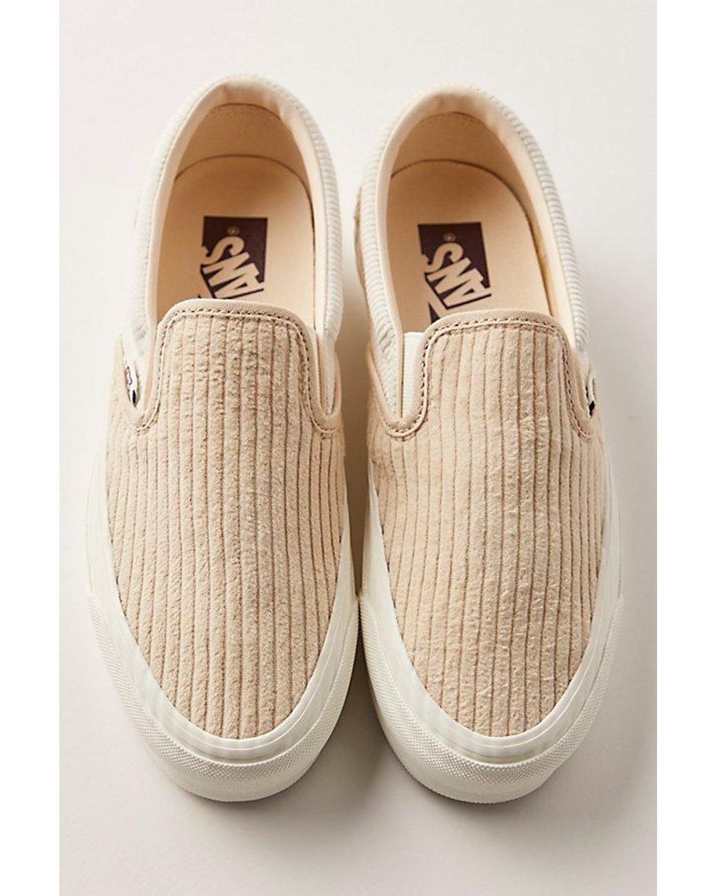 Vans Mte Slip-On Reissue Sneakers in Natural | Lyst