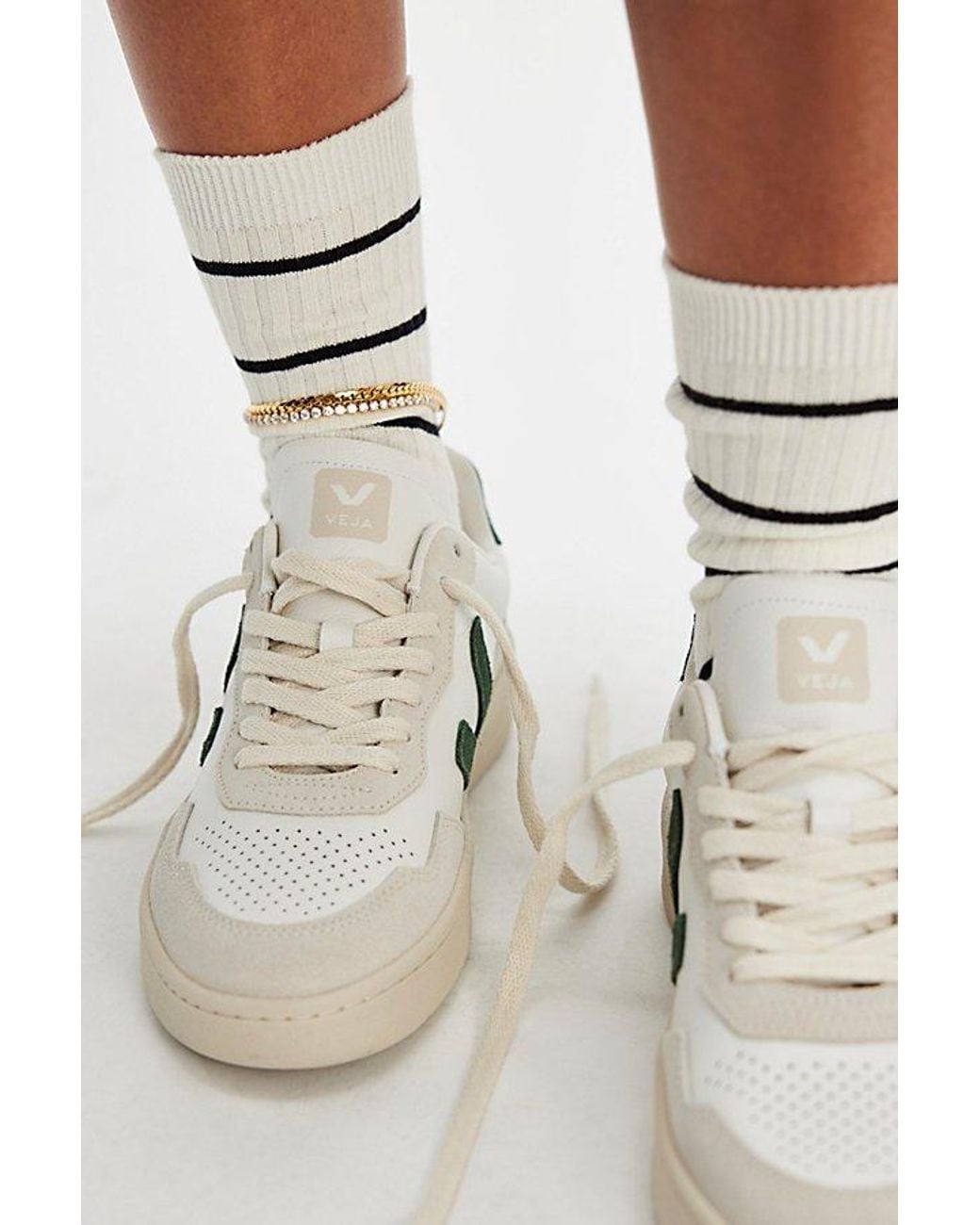 Veja Black V-90 Trainers Shoe