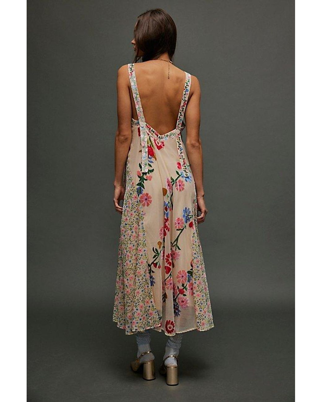 green emerald velvet dress V-NECK PETAL STRAPLESS VELVET MAXI DRESS IN RED | CULT MIA main image 1