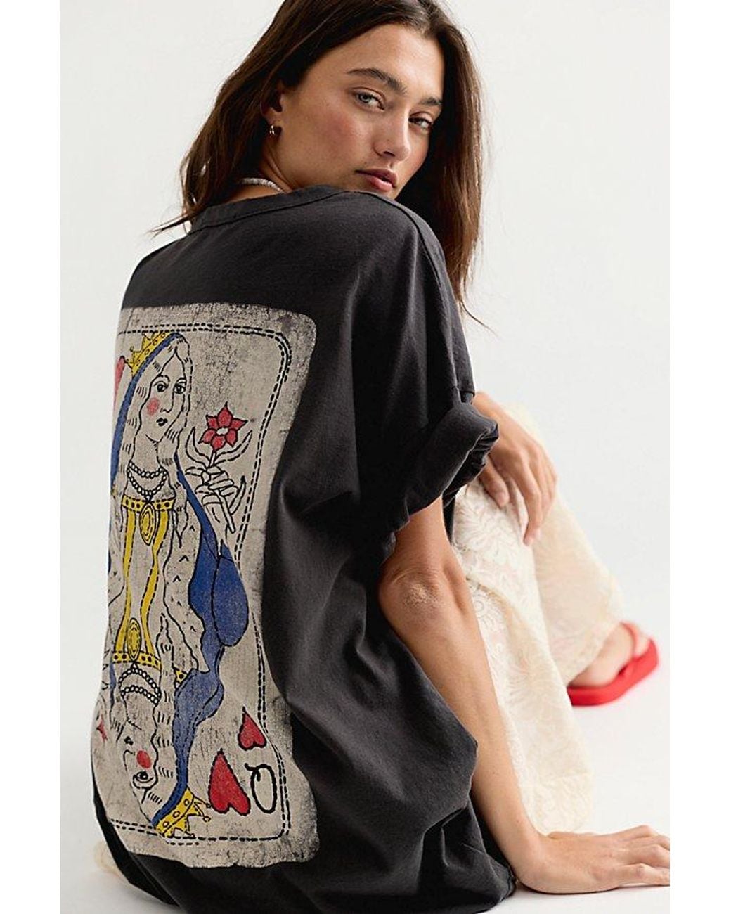 Ragabond Gray Queen Of Hearts Tee
