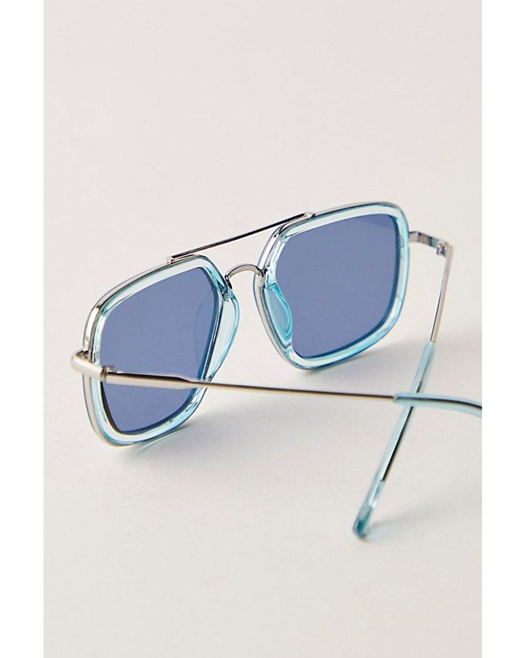 Free People Luna Classic Aviator Sunglasses: the Ultimate Buyer's Guide