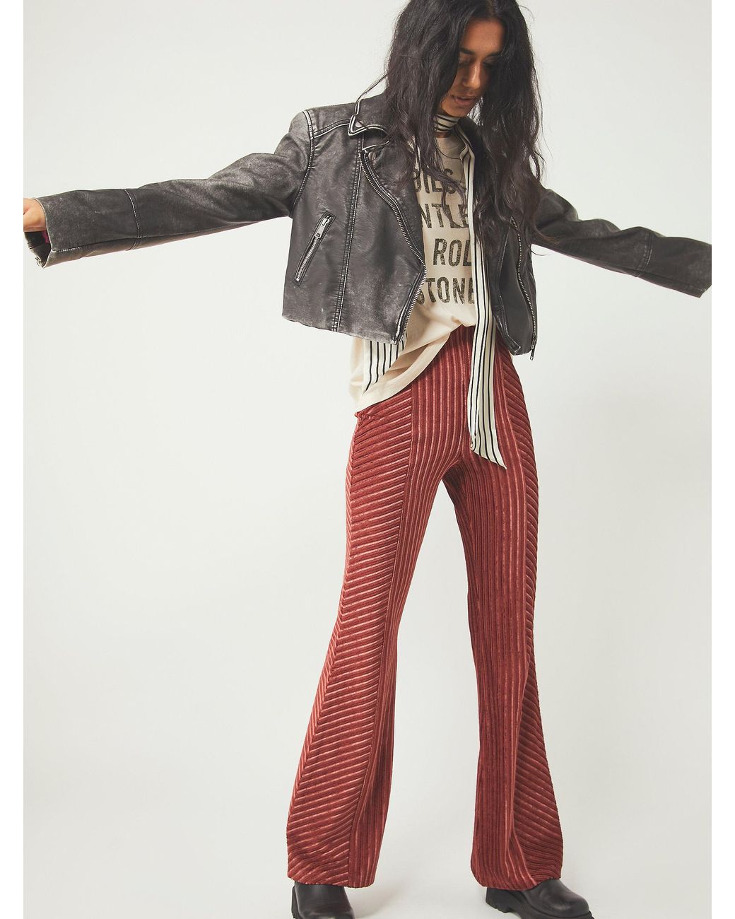 Free People Slim Pull-on Velvet Flare Pants in Red