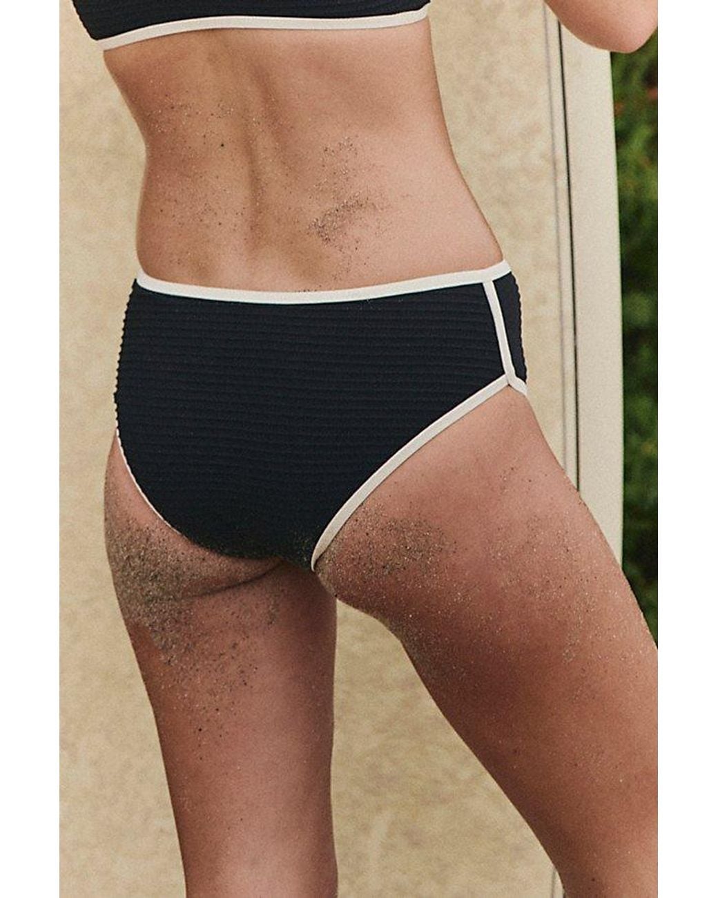 Poolside Paradiso Green Boyshort Surf Bottoms