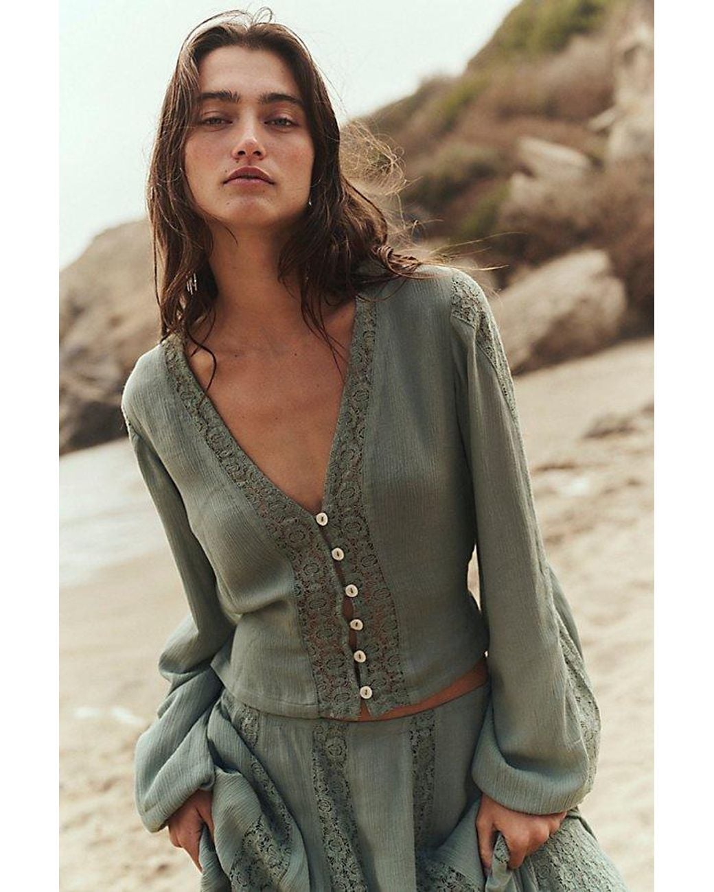 free-est Green Marine Skirt Set By
