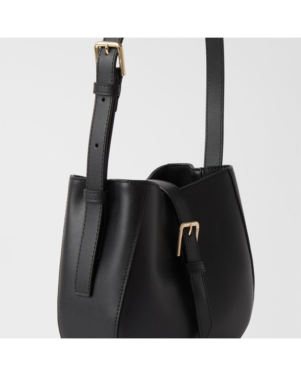 Furla Black Dora Bucket Bag Nero Sidney Calf Leather