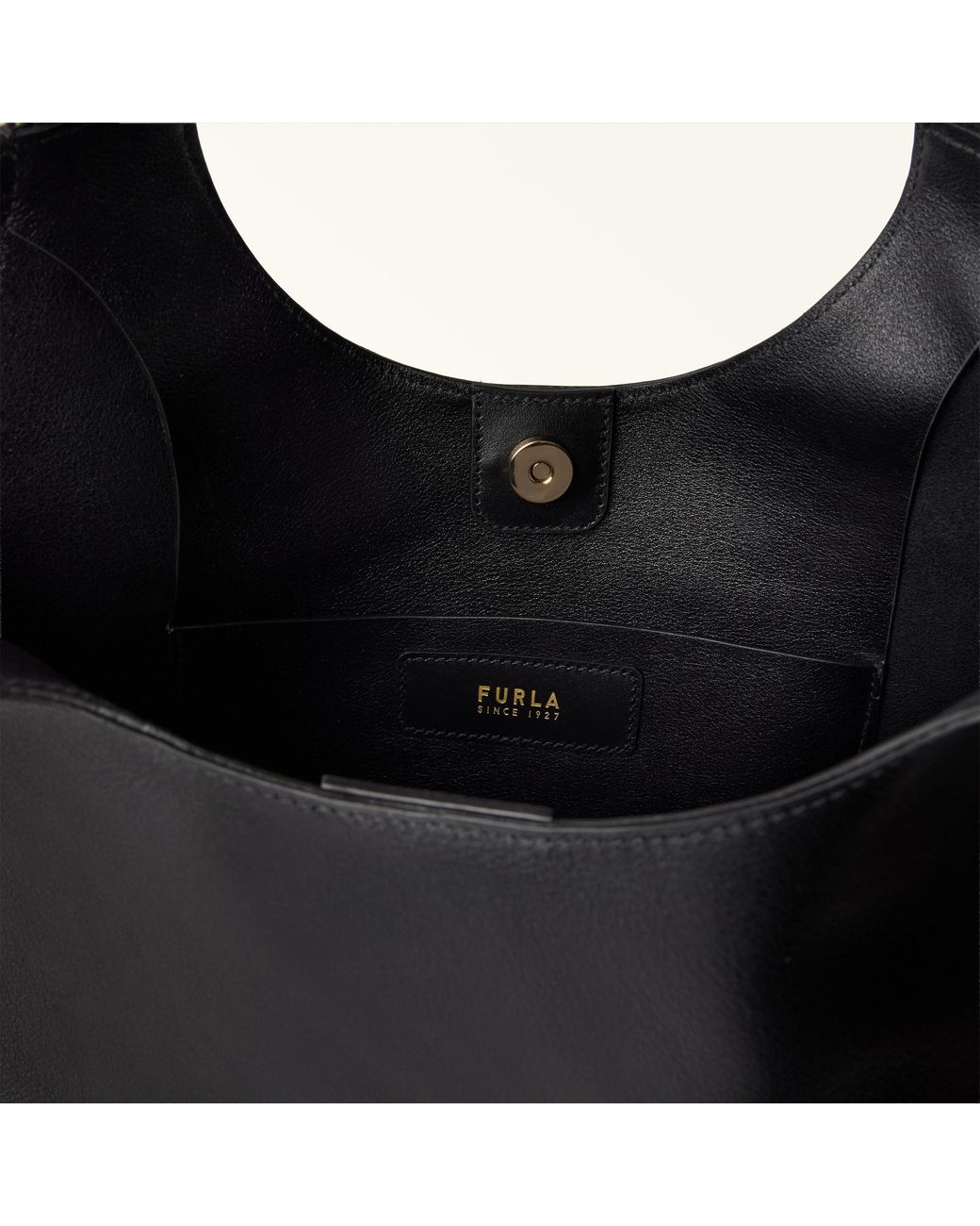 Furla Black Dora Tote M Nero Smith Calf Leather