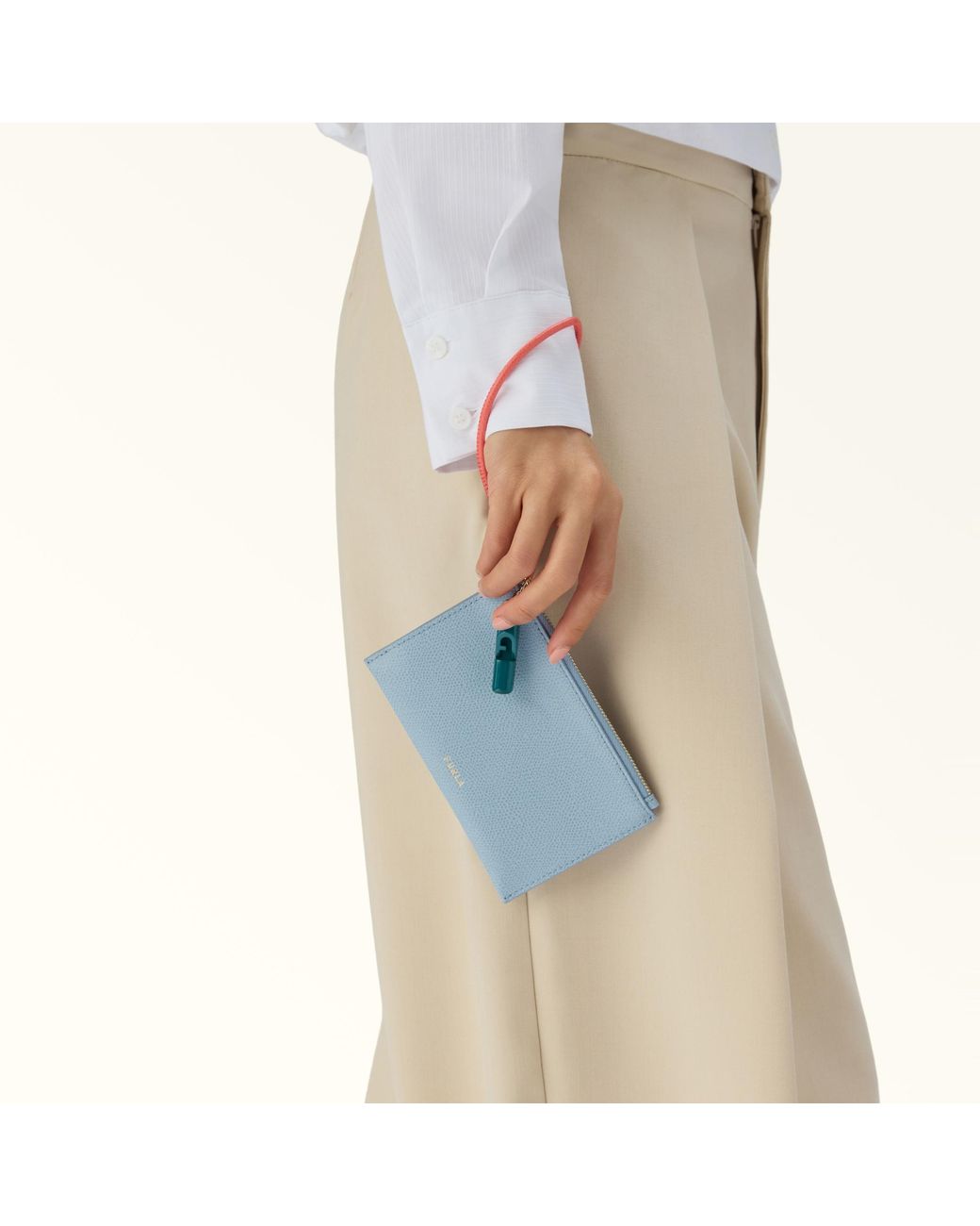 Furla Blue Iride Envelope Toni Carta Da Zucchero Textured Leather