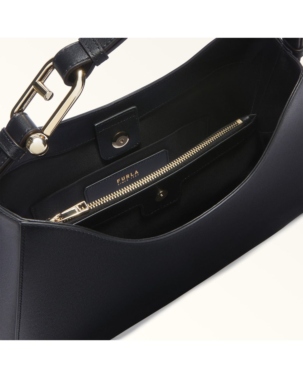 Furla Blue Nuvola Shoulder Bag Nero Claris Lux Calf Leather
