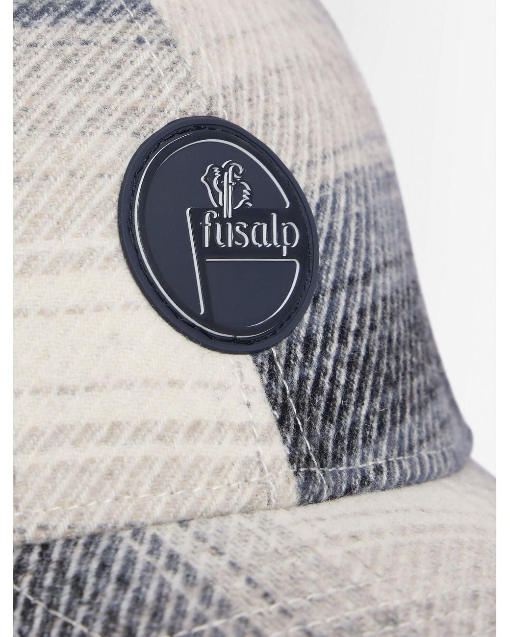 Fusalp White Gavi Cap