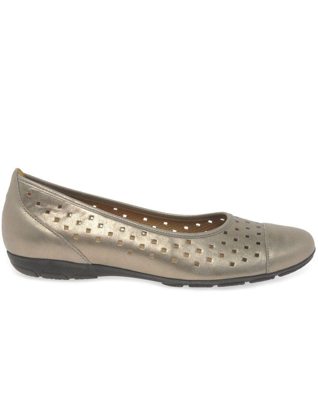 Gabor Multicolor Ruffle Punched Detail Casual Shoes
