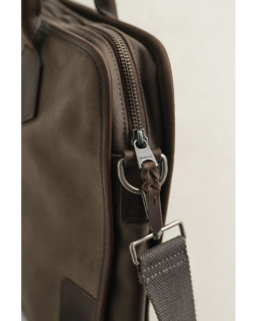 Gant Multicolor Premium Commuter Bag for men