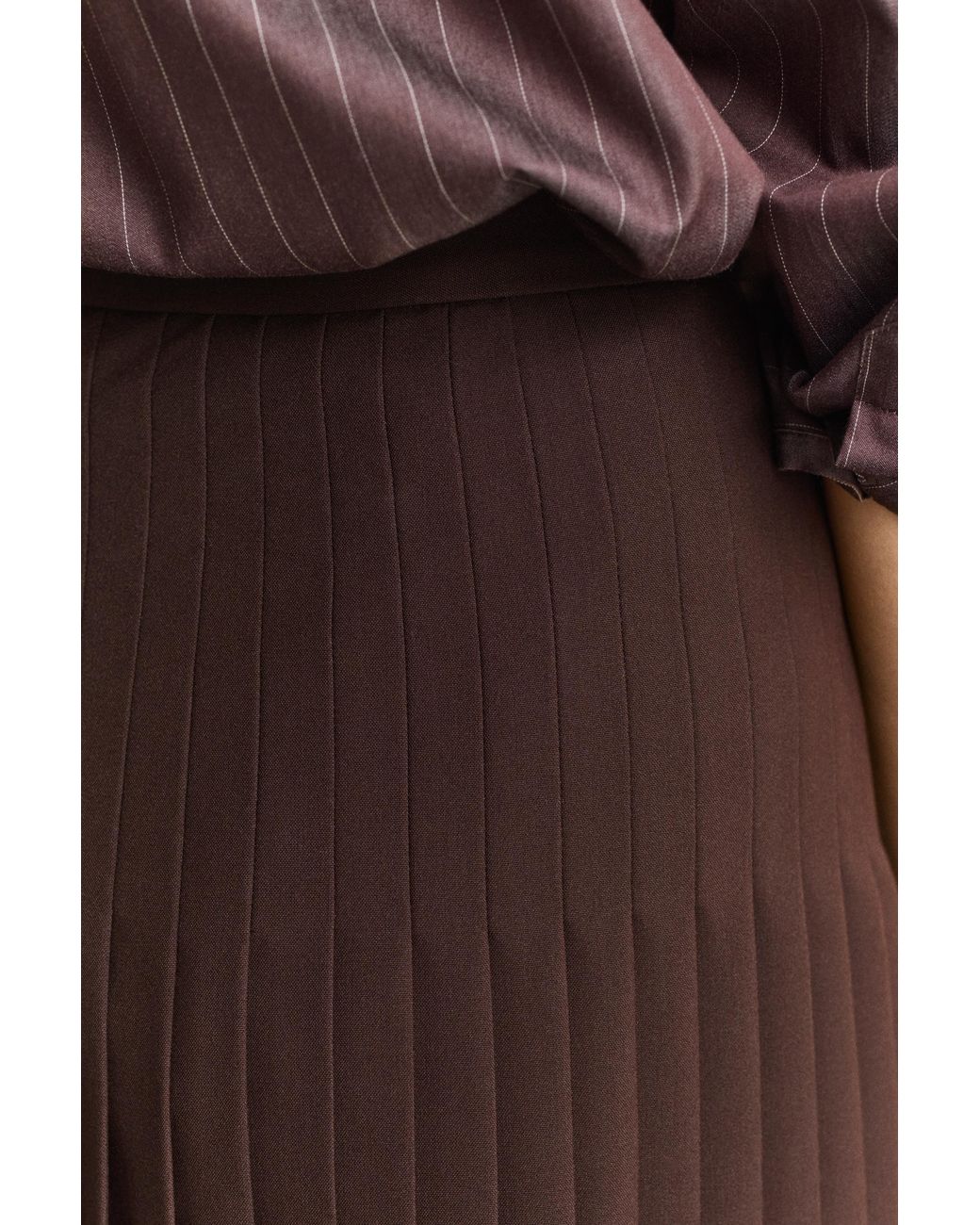 Gant Natural Pleated Midi Skirt Deep