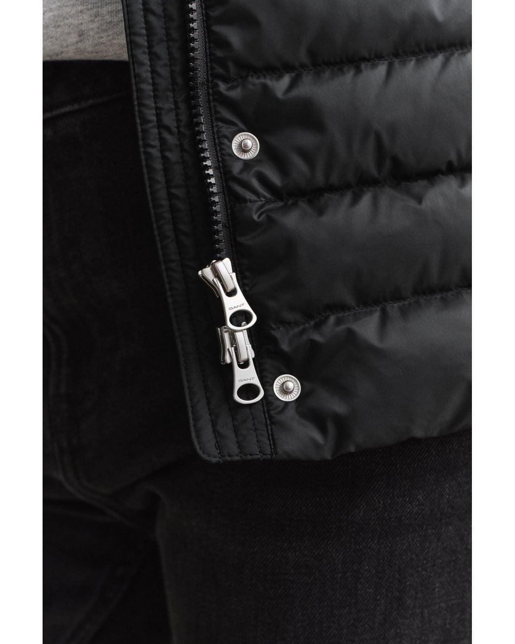 Gant Black Light Down Vest
