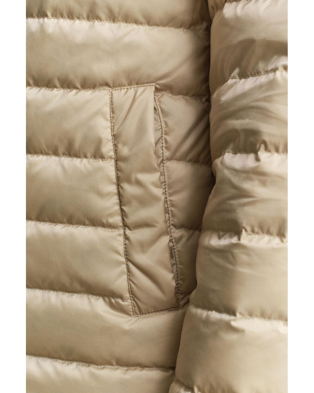 Gant Natural Light Down Jacket