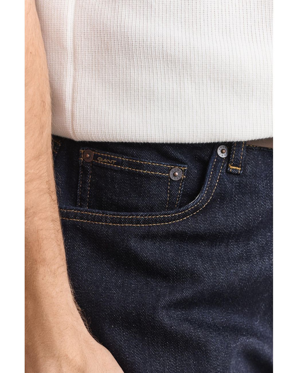 Gant Natural Regular Clean Wash Jeans Dark for men
