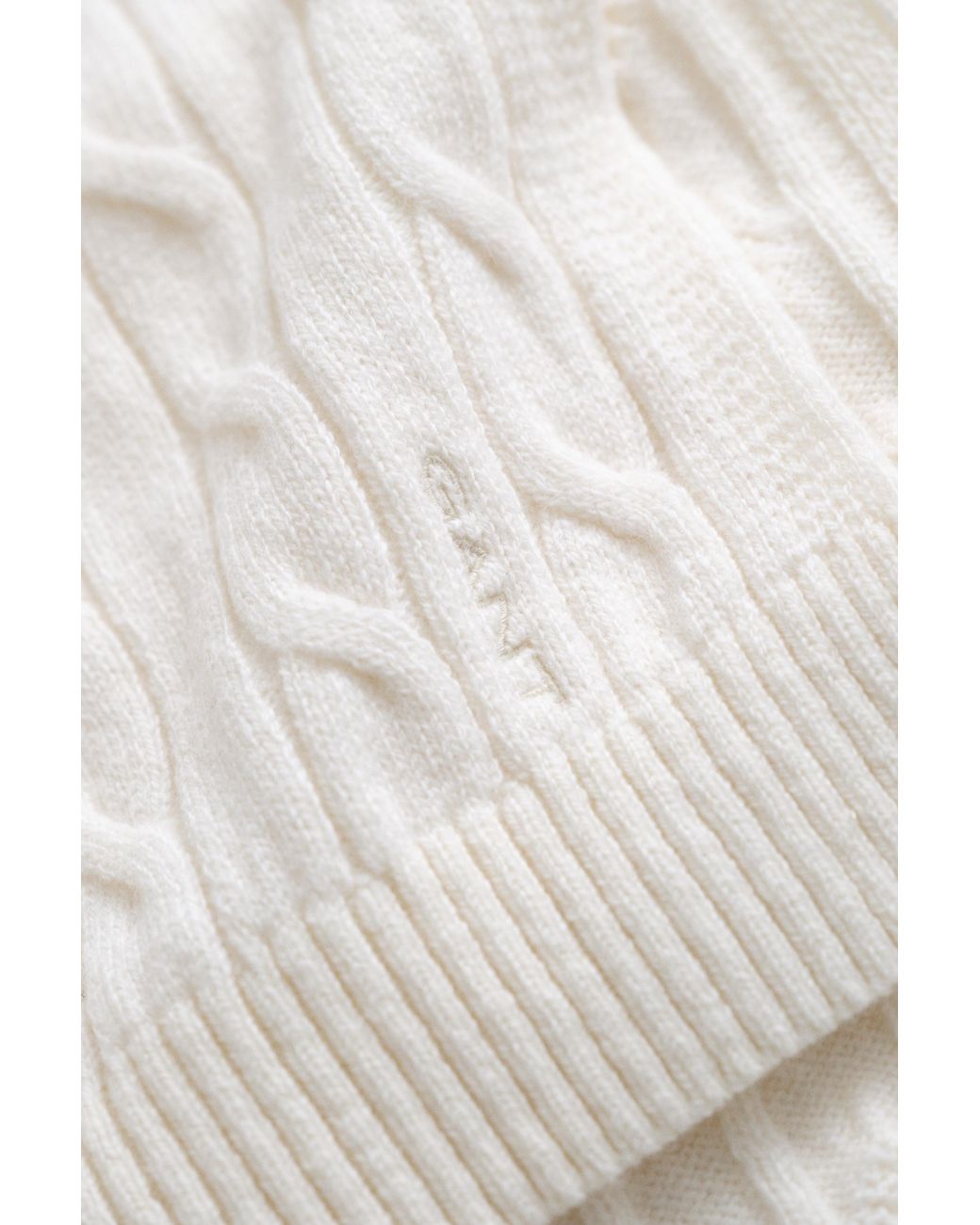 Gant Black Wool Cable Knit Scarf Cream