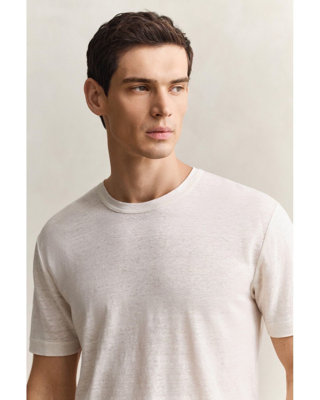 Gant Natural Linen T-Shirt for men