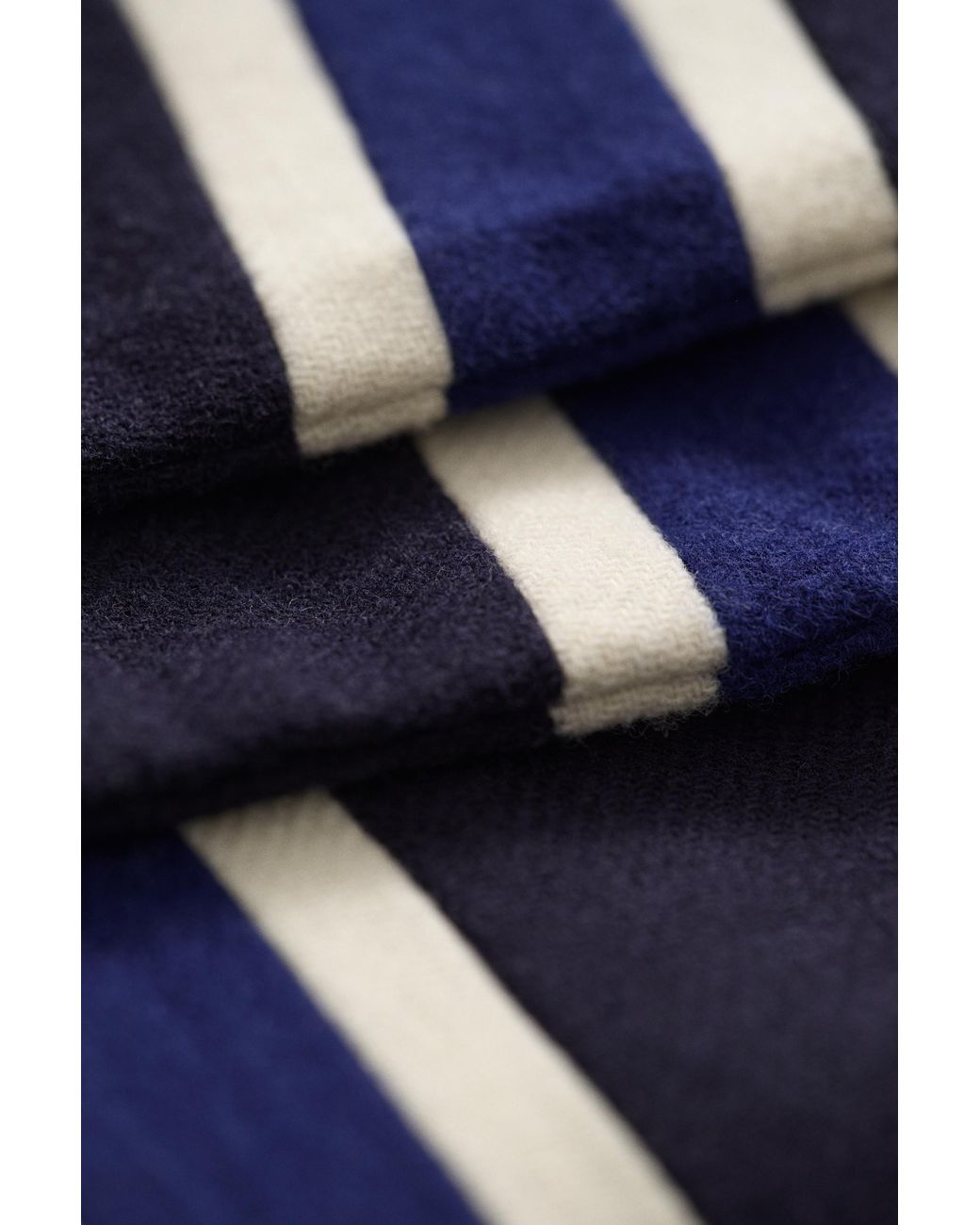Gant Blue X Yale Striped Woven Scarf Marine for men