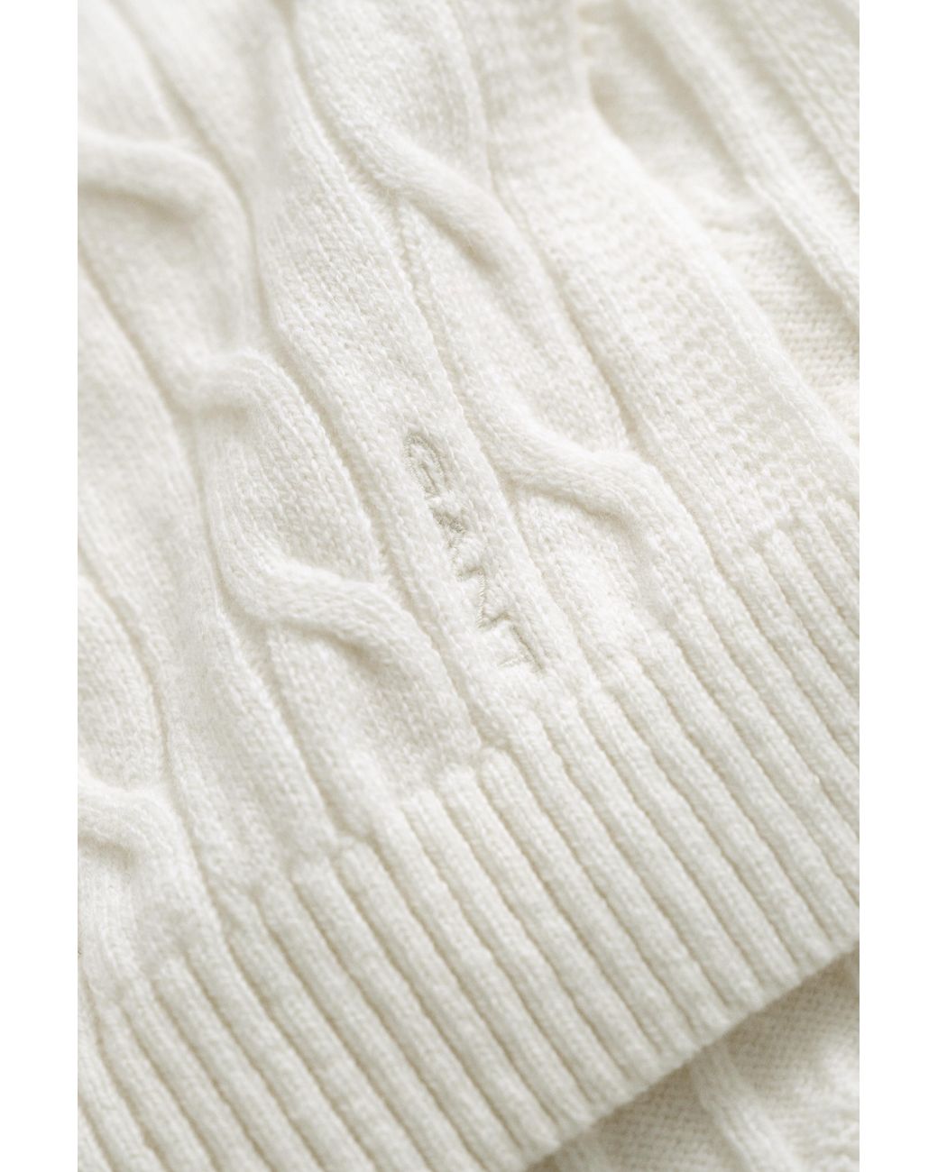 Gant Black Wool Cable Knit Scarf Cream