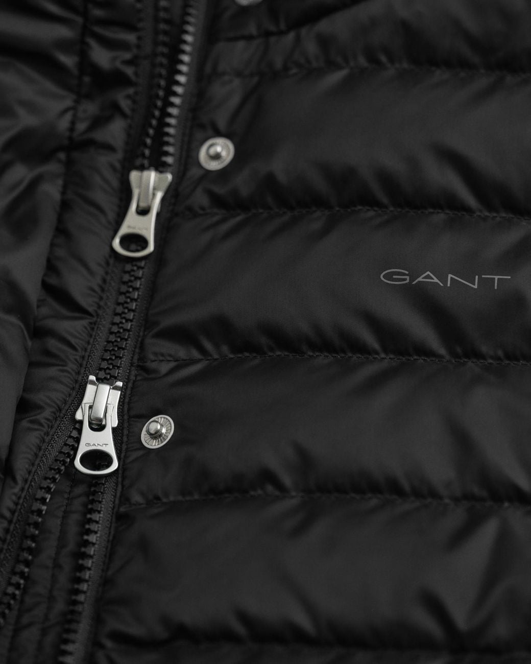 Gant Black Light Down Vest