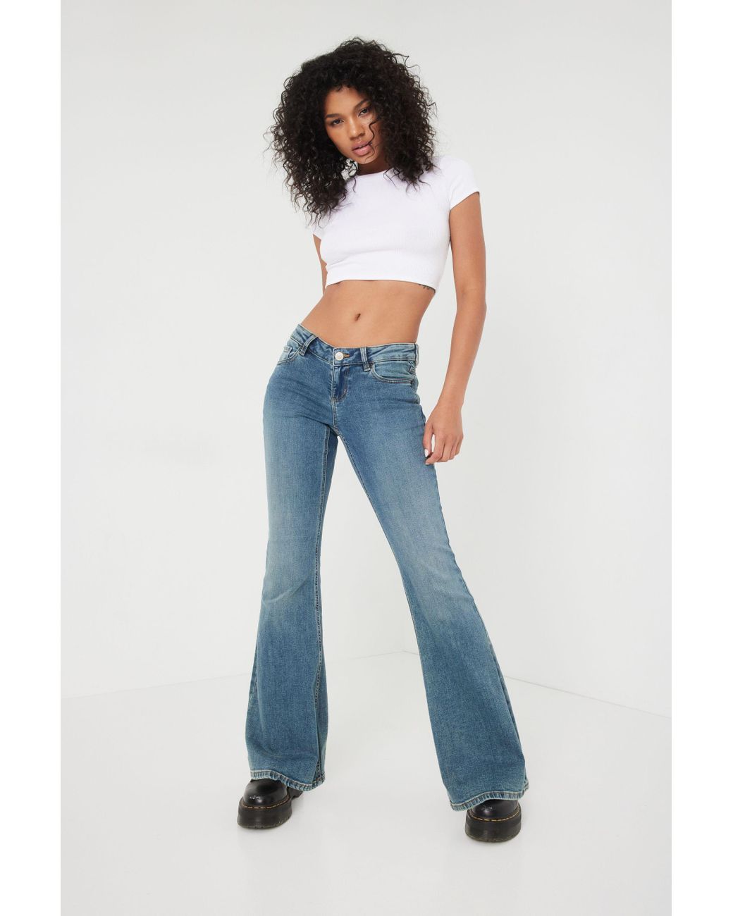 Garage Extreme Low Rise Flare Jean in Blue | Lyst