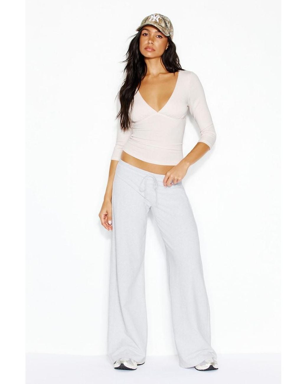 Garage White Plunge 3/4 Sleeve Top