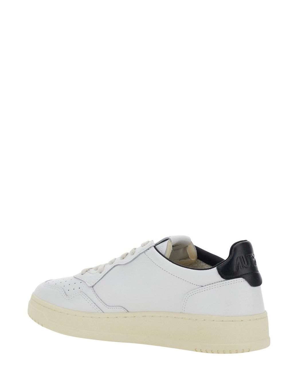 Autry White Medalist Low Low Sneaker With Logo Patch And "Game Set Match! Writing for men