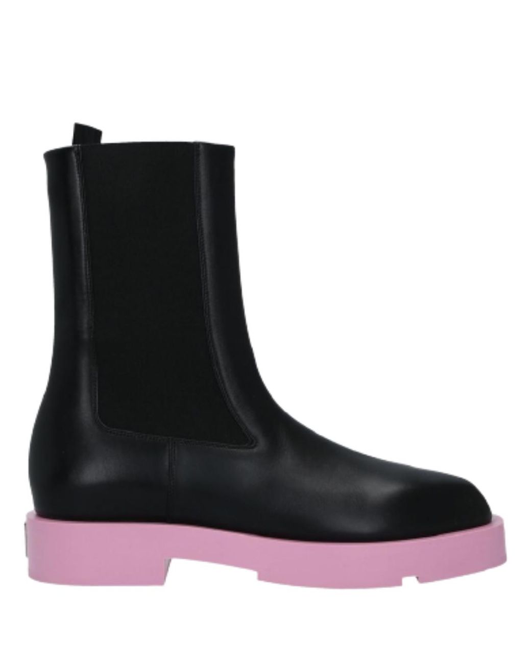 i tilfælde af bar erektion Givenchy Chelsea Leather Boots With Pink Sole in Black | Lyst