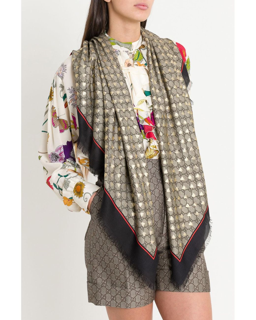 【GUCCI】GG MOTIF SHAWL Gucci Modal Silk Shawl With Gg Bees Motif | Lyst