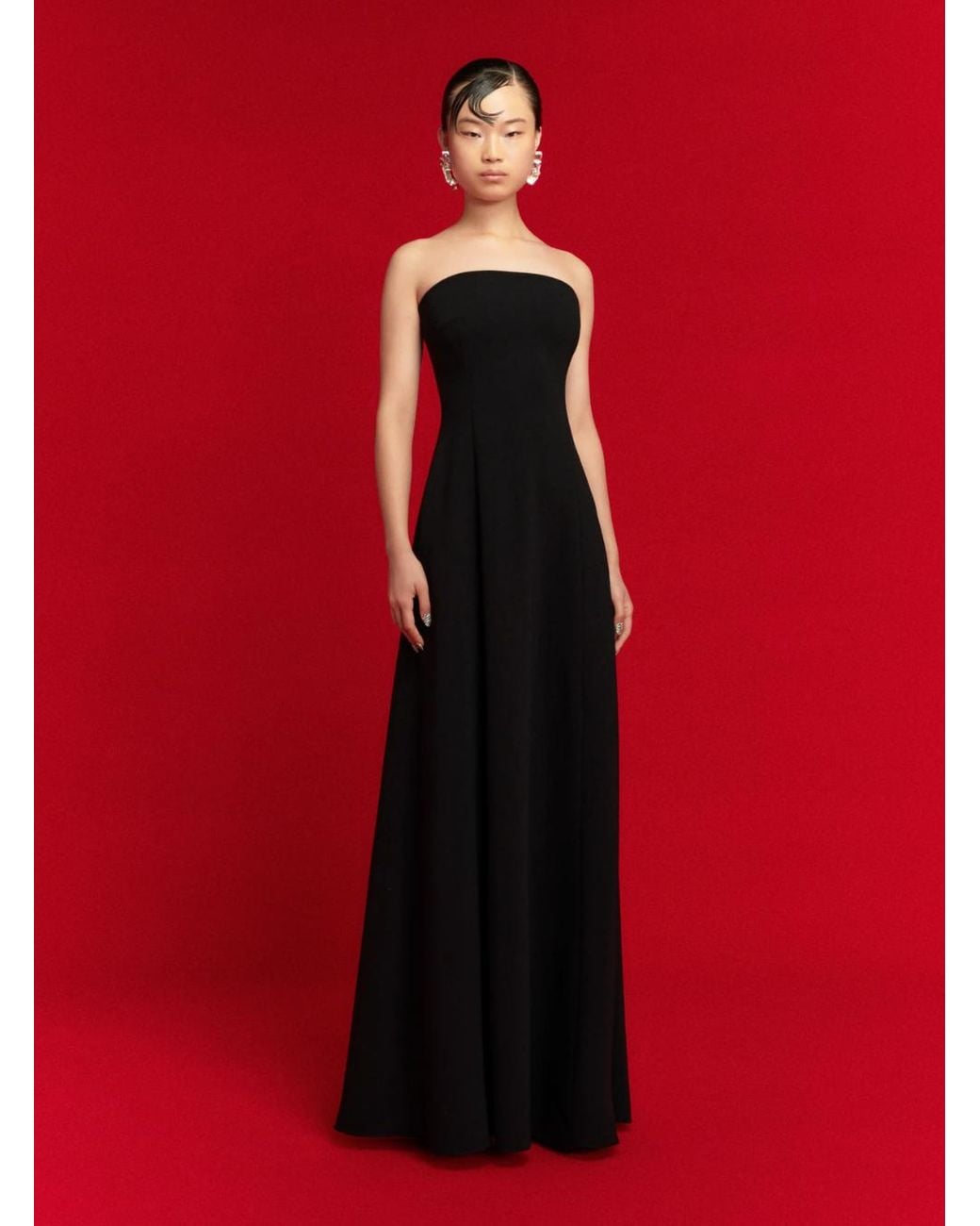 Solace London Black 'Helena' Long Dress With Bare Shoulder And Flared Hem
