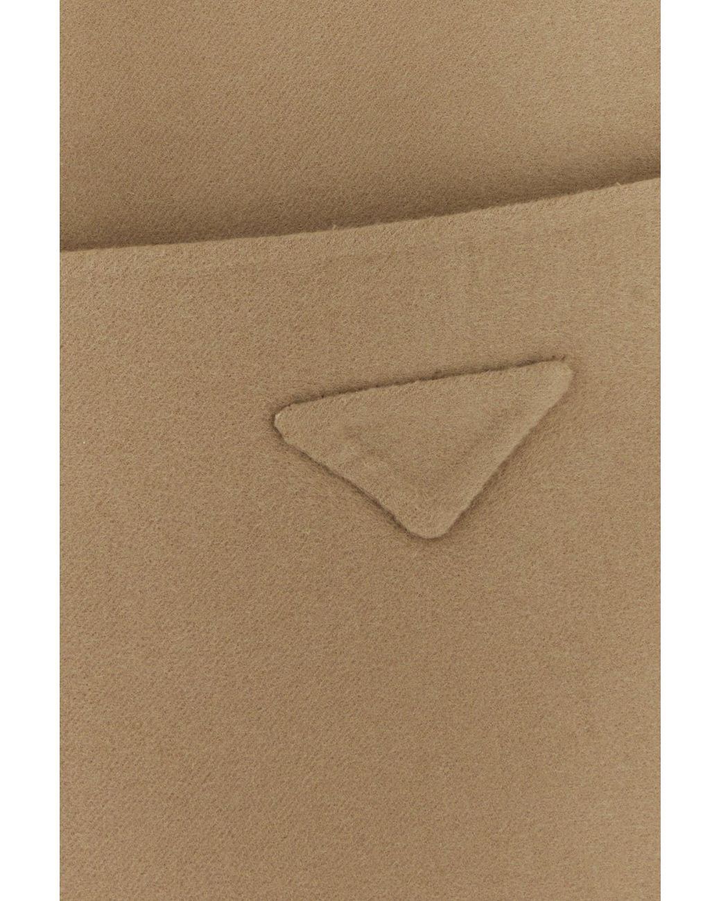 Sciarpa in lana cammello di Prada in Natural