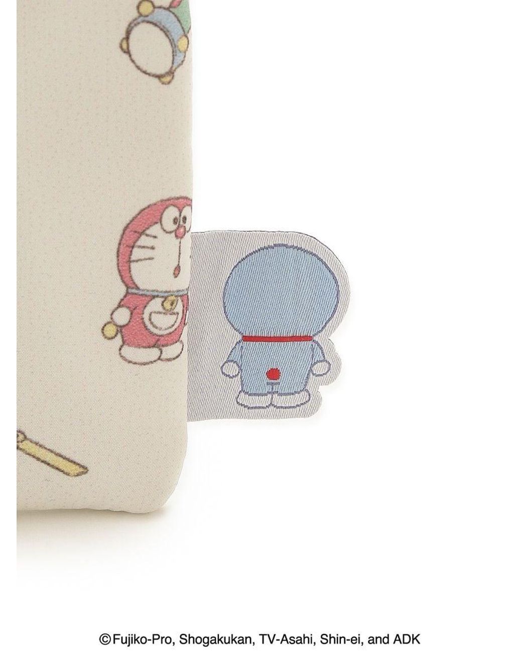 gelato pique White Doraemon Tissue Case