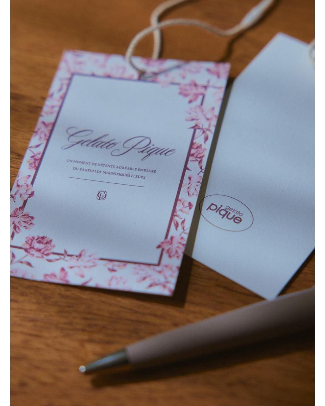 gelato pique Natural Rose Patterned Square Pouch