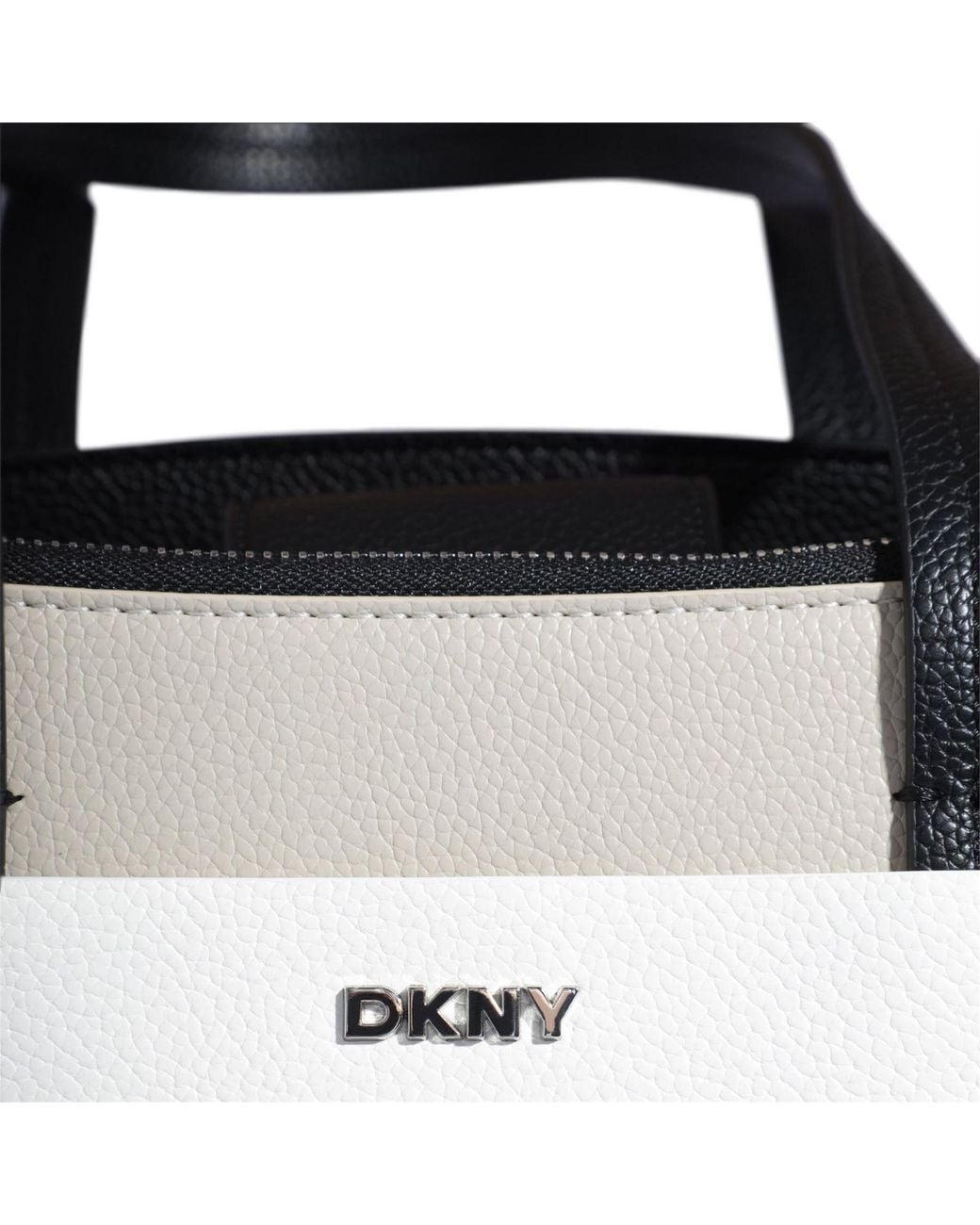 DKNY White Radley Lg Tot B