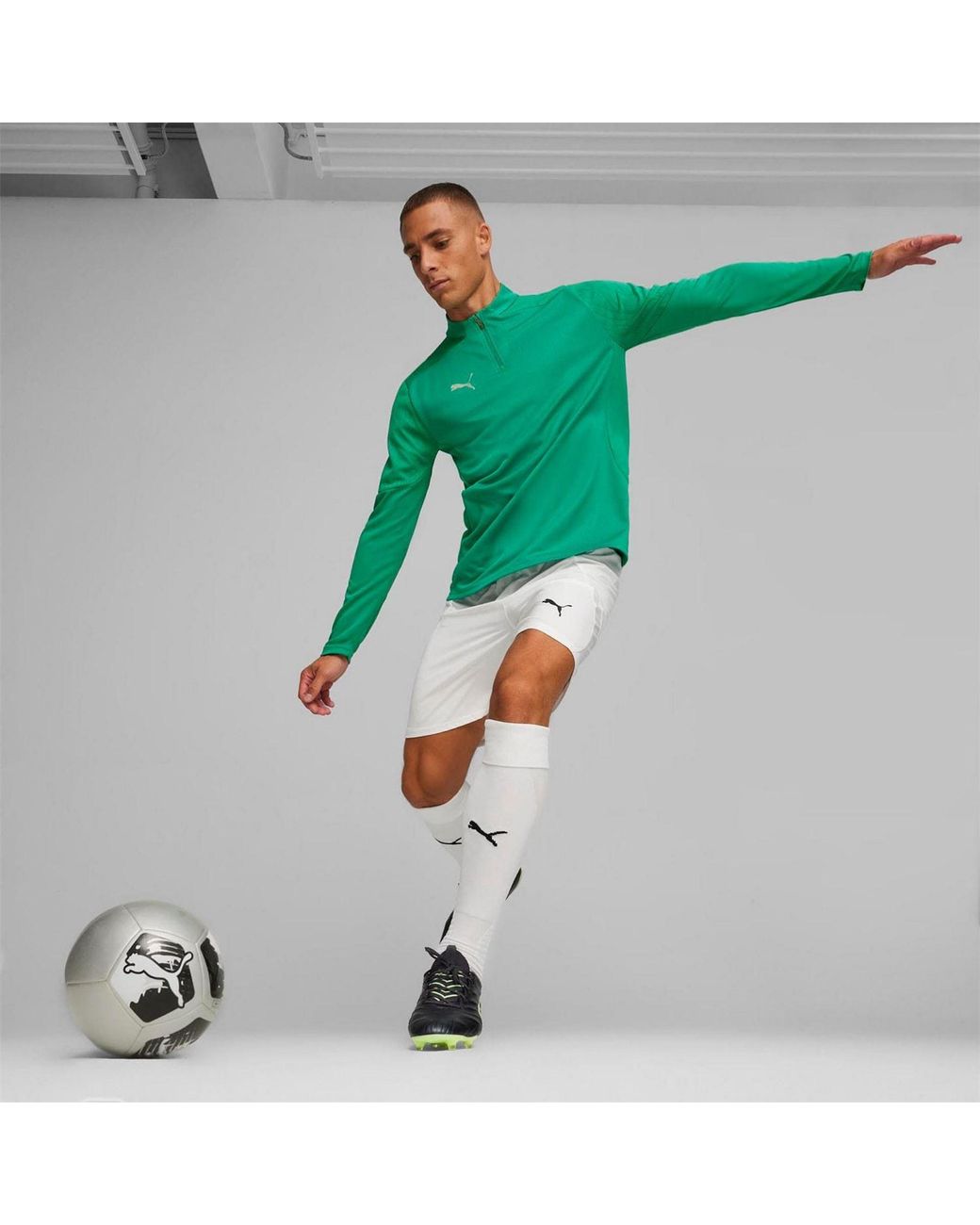 PUMA Green Training Quarter Zip Top for men