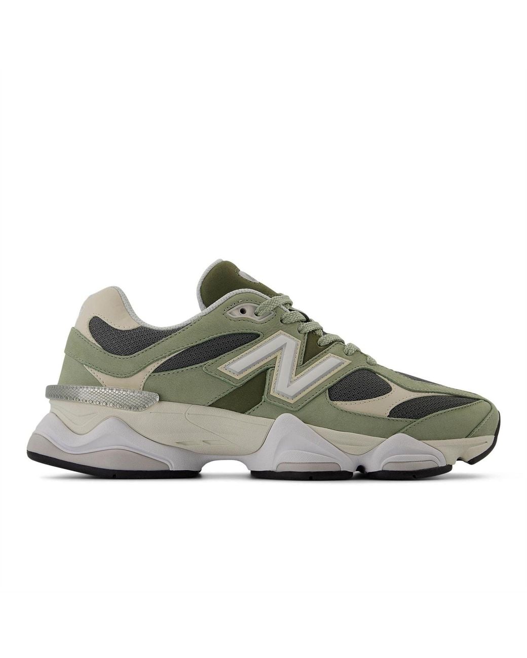 New Balance Green 9060 Trainers 6 (39.5) for men