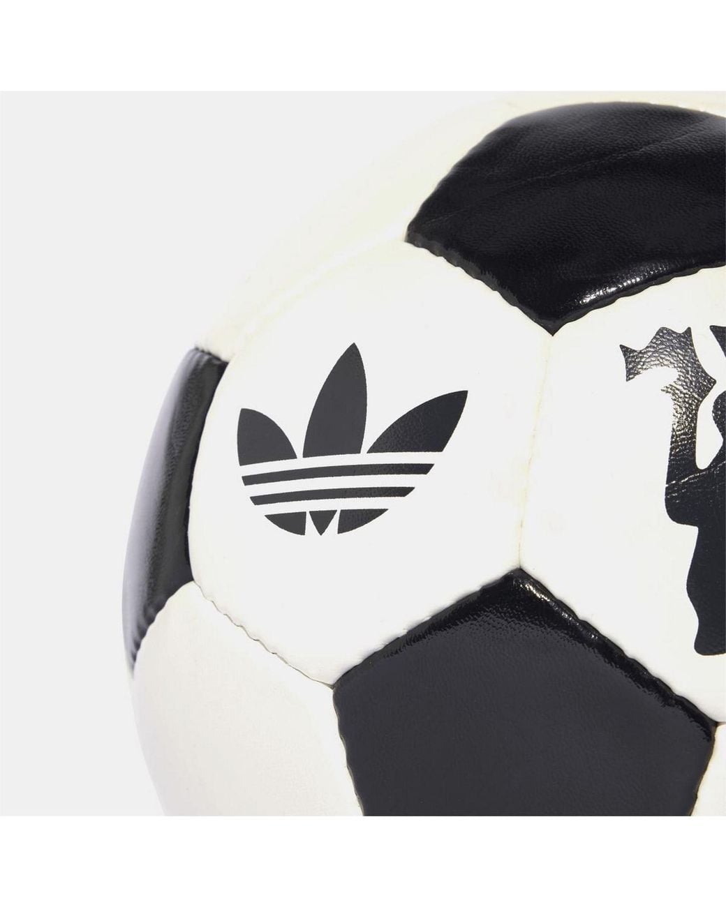 Adidas Originals Metallic United Third Club Ball for men