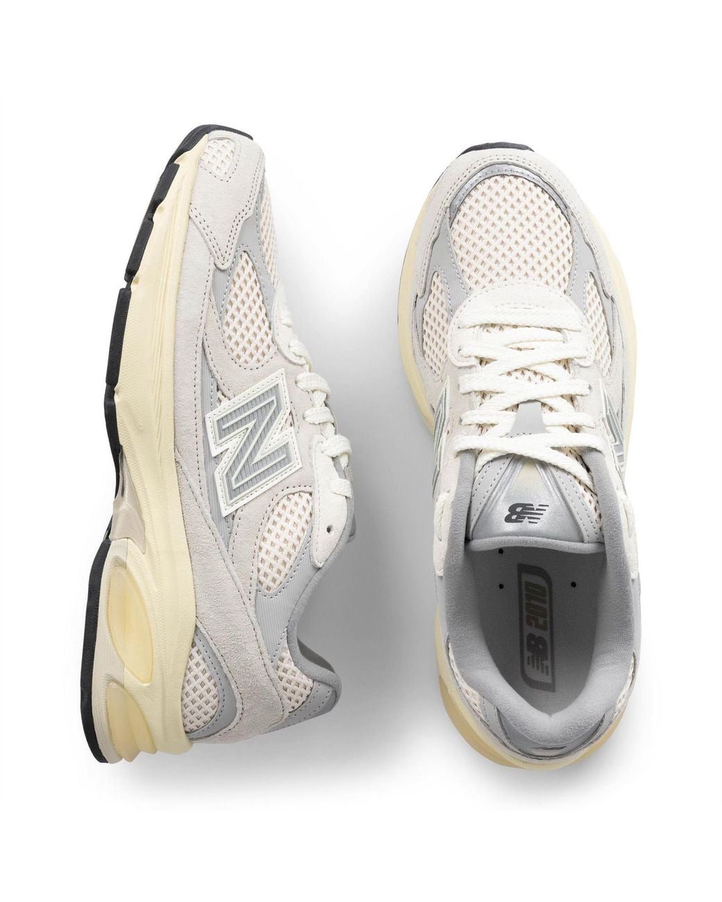 New Balance White 2010 Trainers 6 (39.5) for men