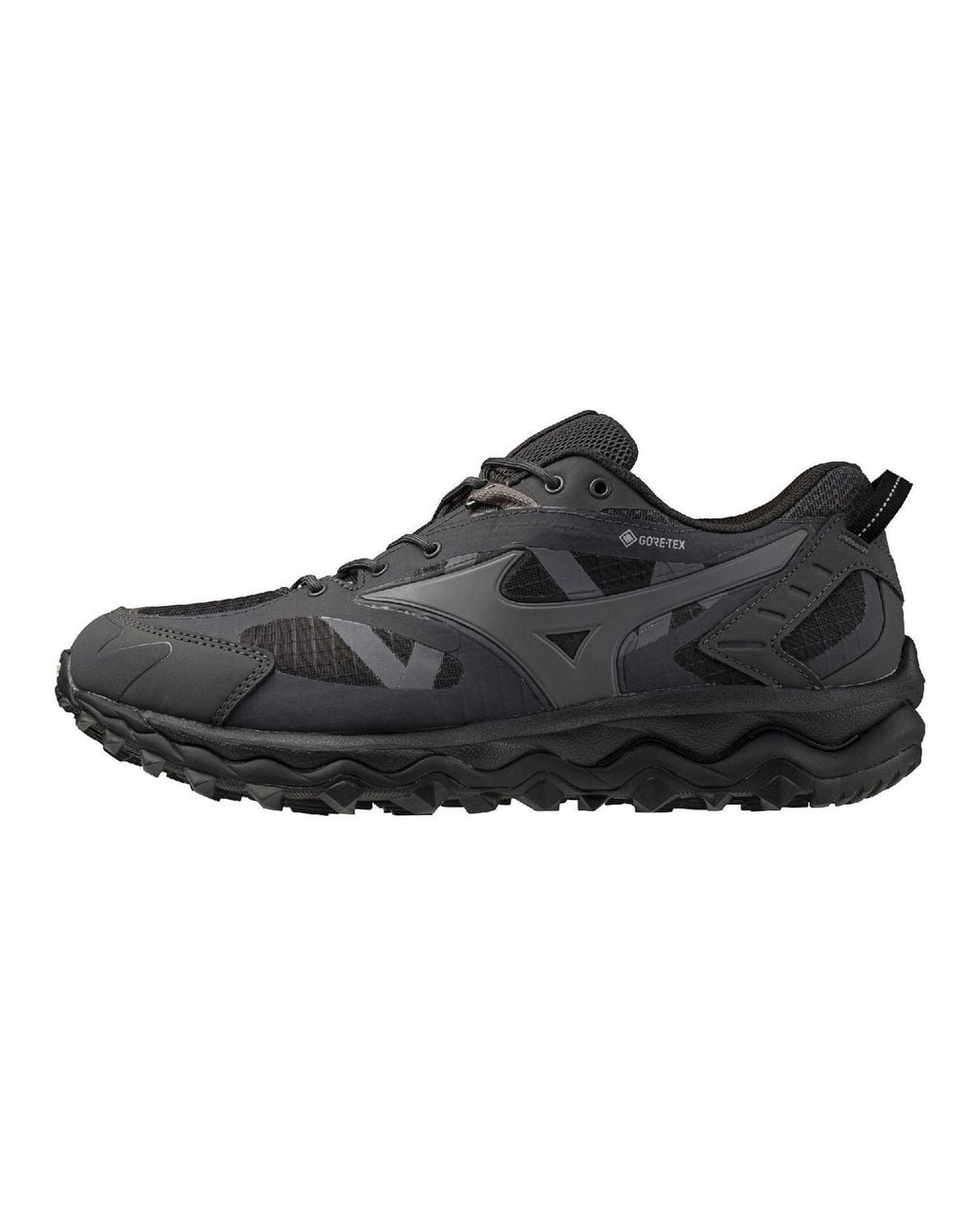 Mizuno Black Wave Mujin Low Top Walking Sneakers 6 (39) for men
