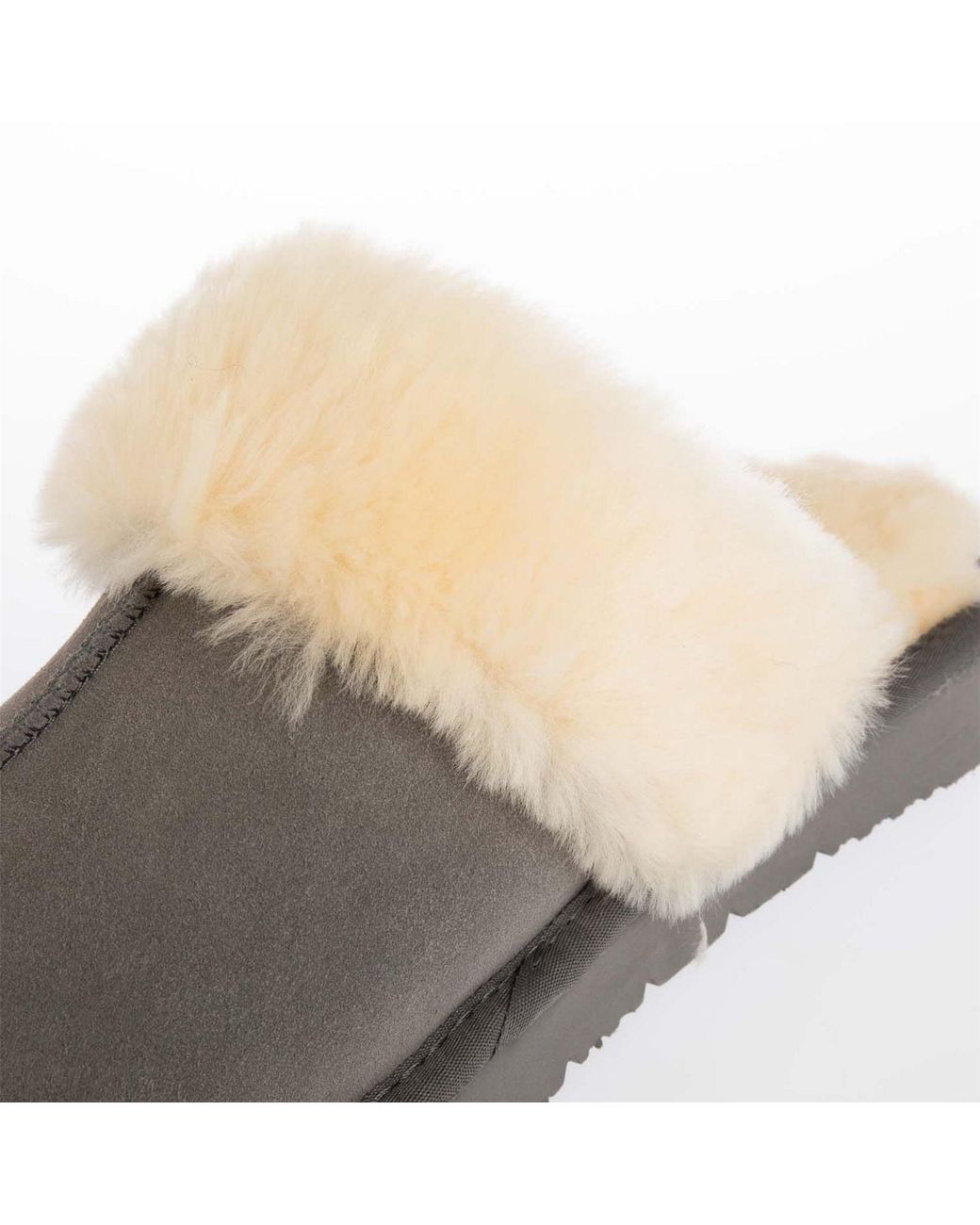 EVER AU Gray Slippers