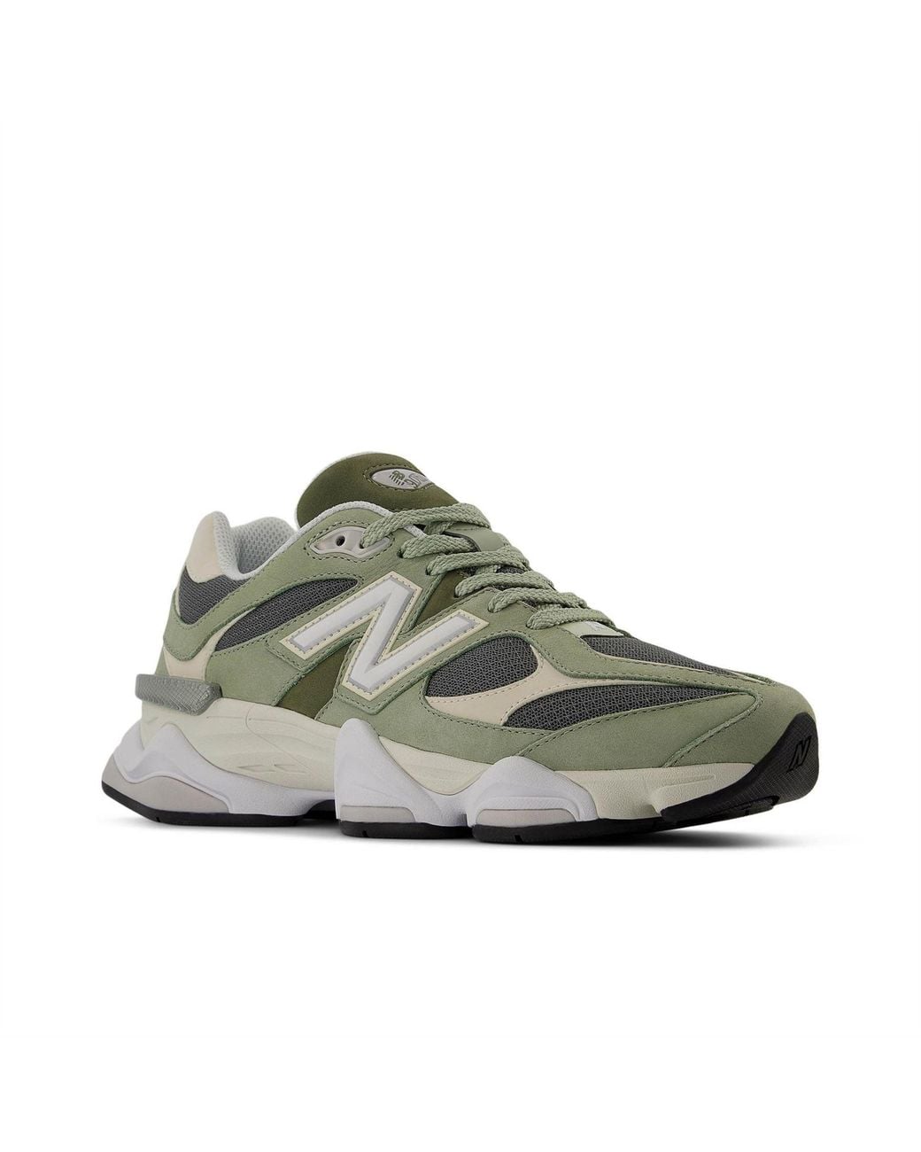 New Balance Green 9060 Trainers 6 (39.5) for men