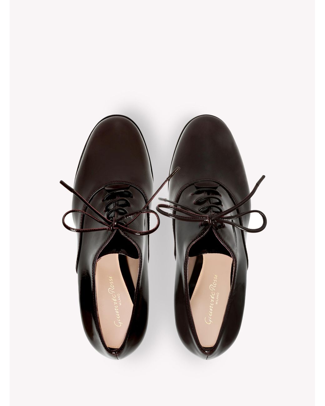 Vicky, Rouge Gianvito Rossi en coloris Black