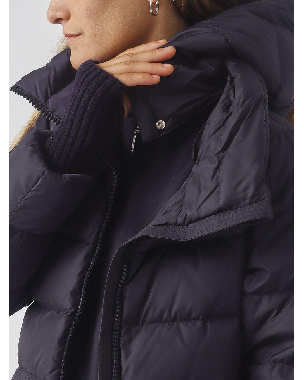 Herno Blue A-Shape Short Water-Repellent Nylon Down Jacket With Hood