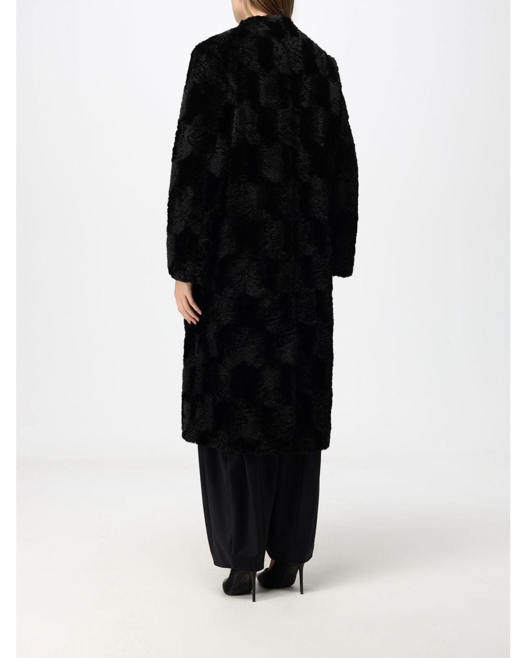 MEIMEIJ Black Long Single-Breasted Faux Fur Coat With A Relaxed Fit