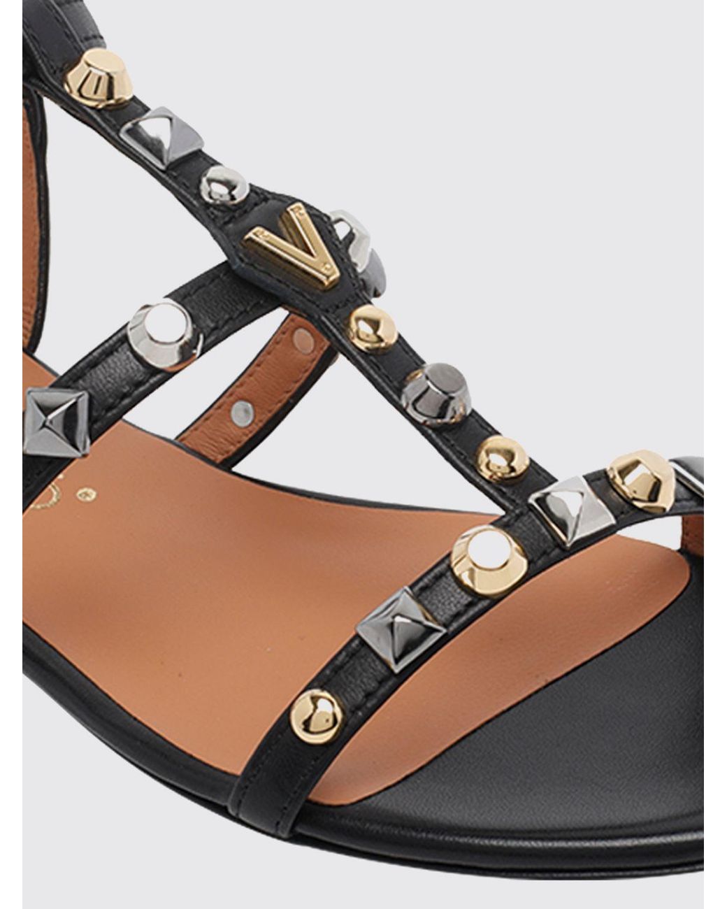 Via Roma 15 Black Flat T-Strap Smooth Calfskin Leather Sandals With Stud Application