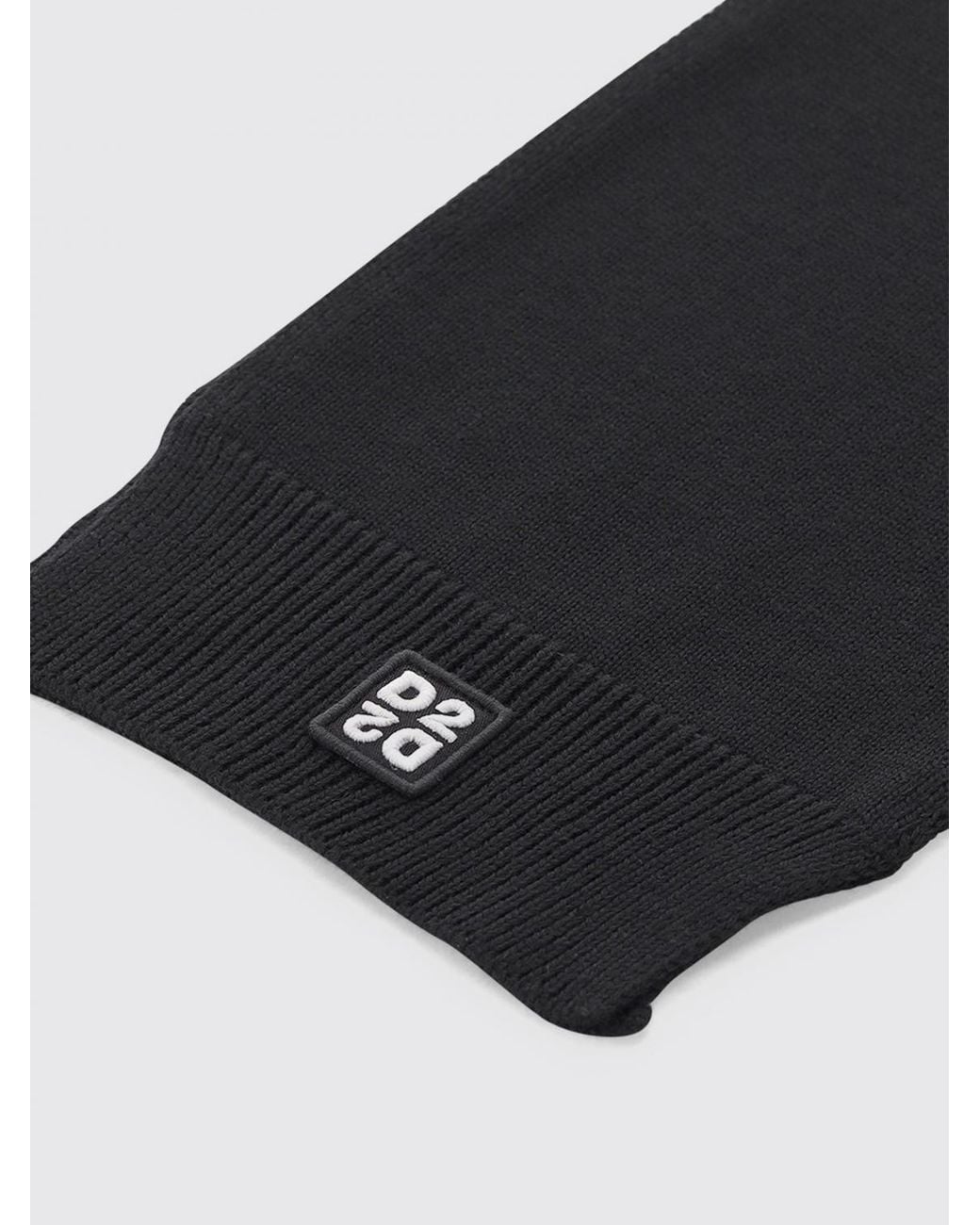 DSquared² Black Contrast Logo Wool Blend Beanie for men