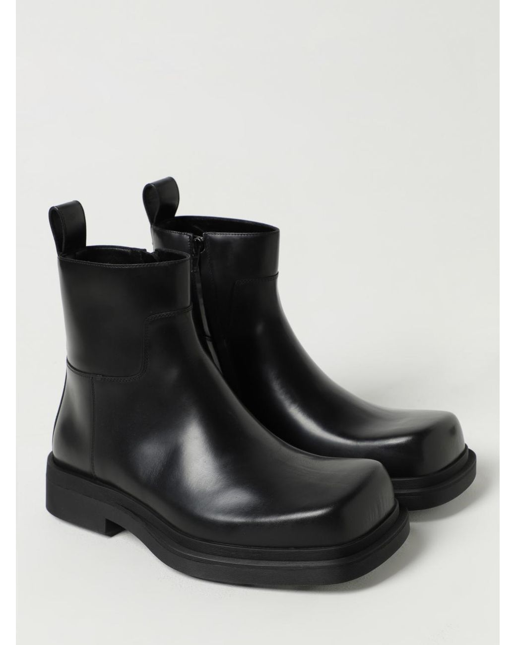 Bottega Veneta Black Ben Leather Boots for men